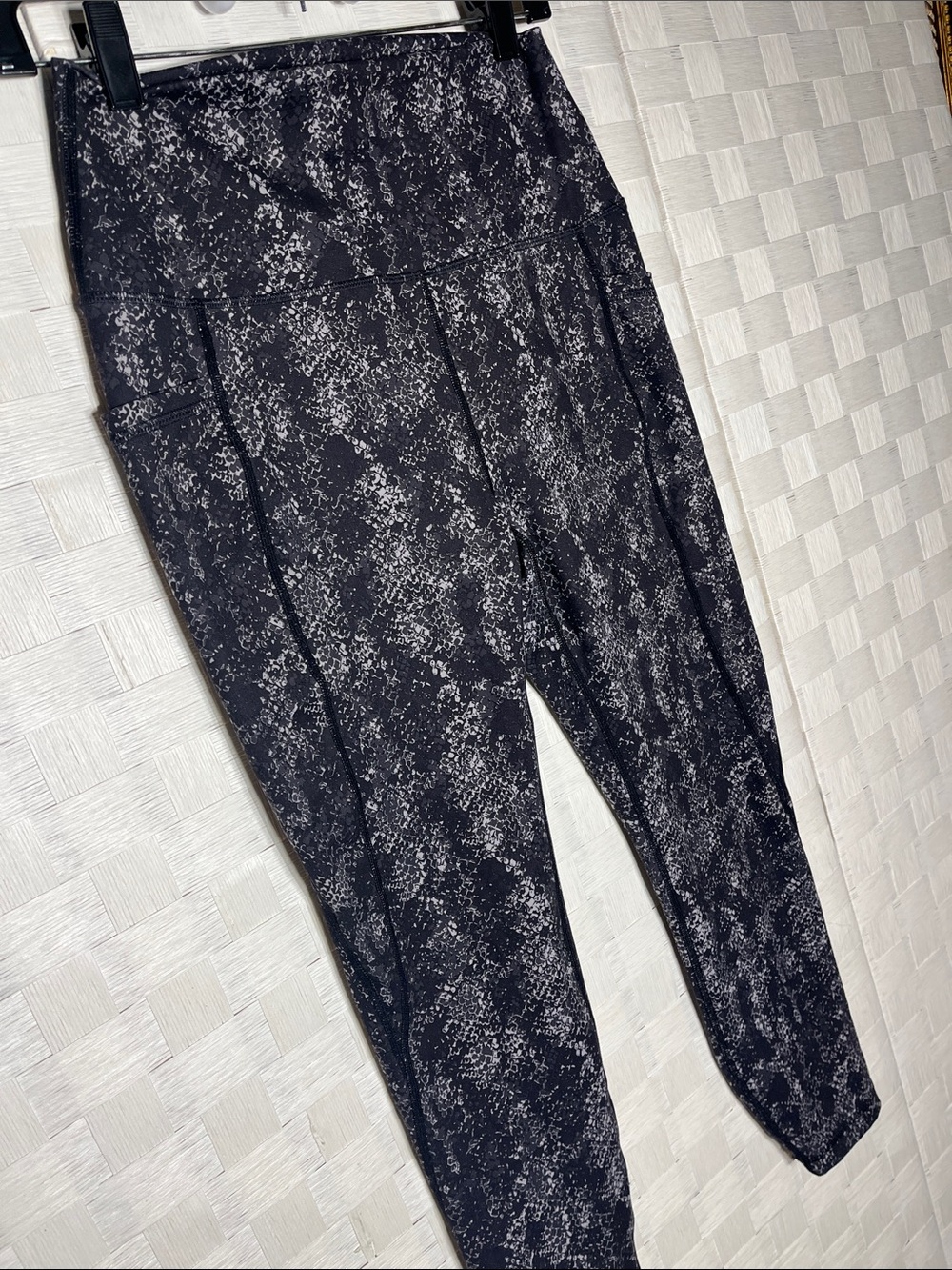 RBX Black & Gray Snake-Print Leggings - Picture 2 of 6